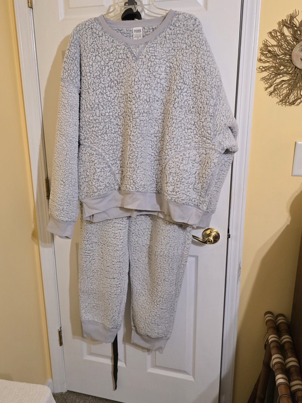 Victoria's Secret Light Gray Sherpa Pantsuit Set